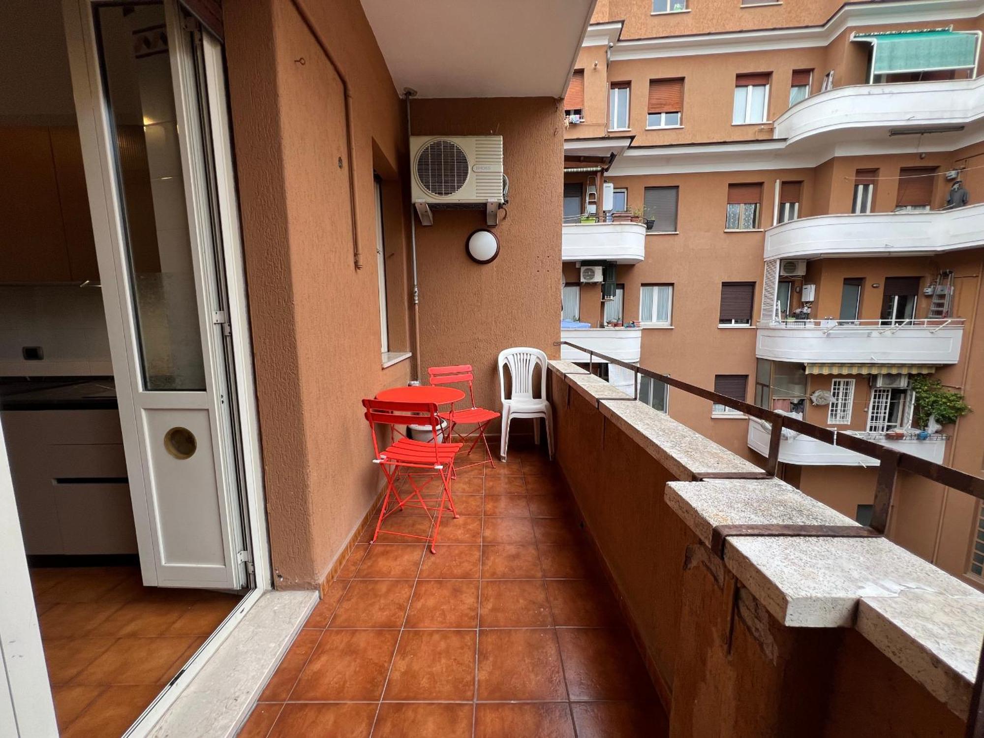 --colosseum 15 Min-- Trastevere, Free Wi-fi & A-c *