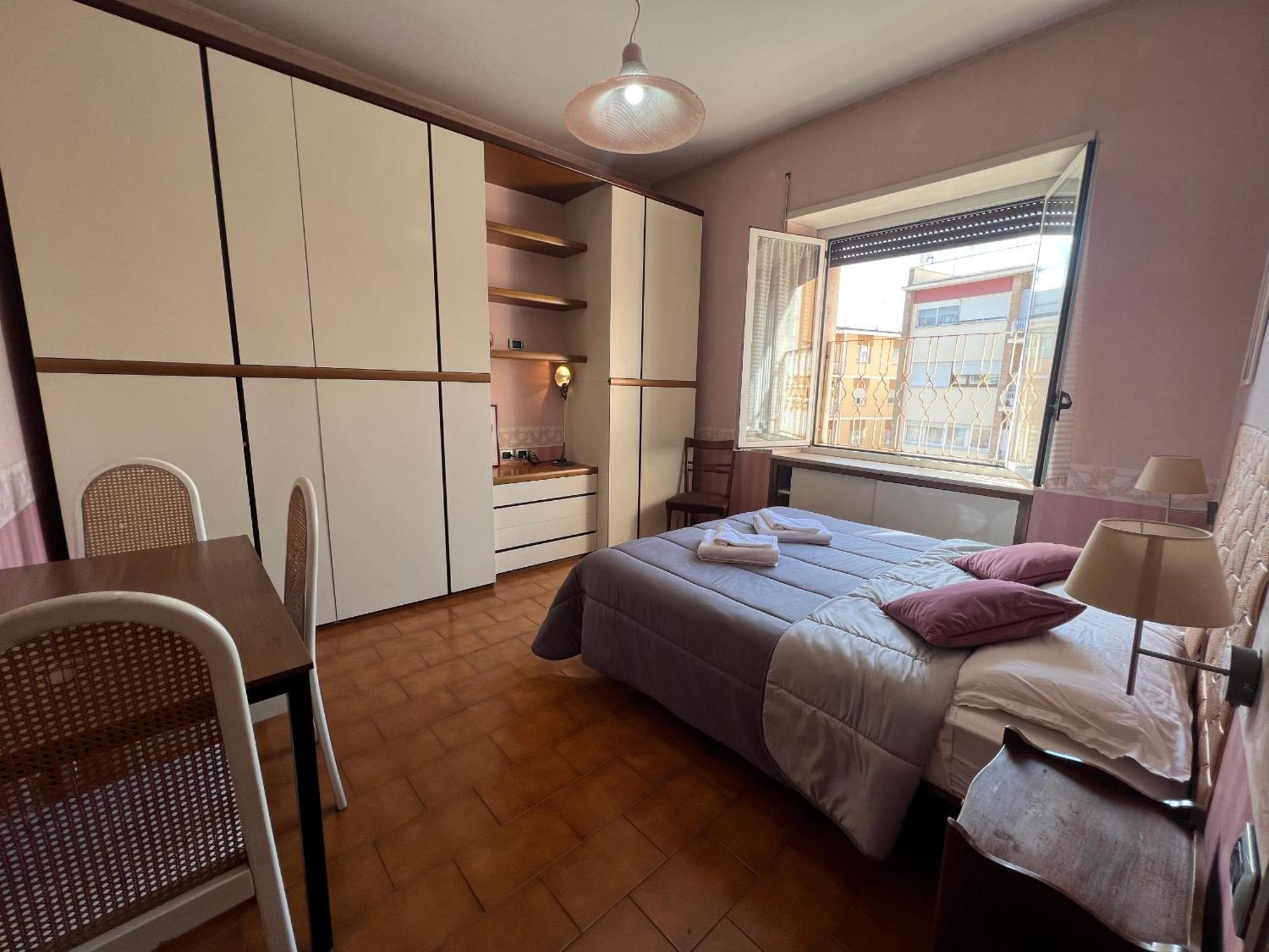 Apartamento --colosseum 15 Min-- Trastevere, Free Wi-fi & A-c *